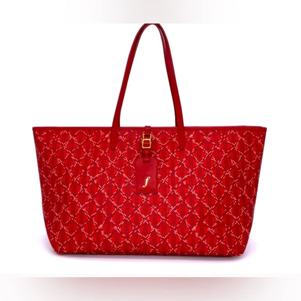 FOND RED TOTE